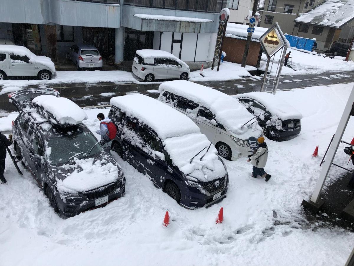 Snowhouse Memorie Hotel-石打丸山 Seki  Dış mekan fotoğraf
